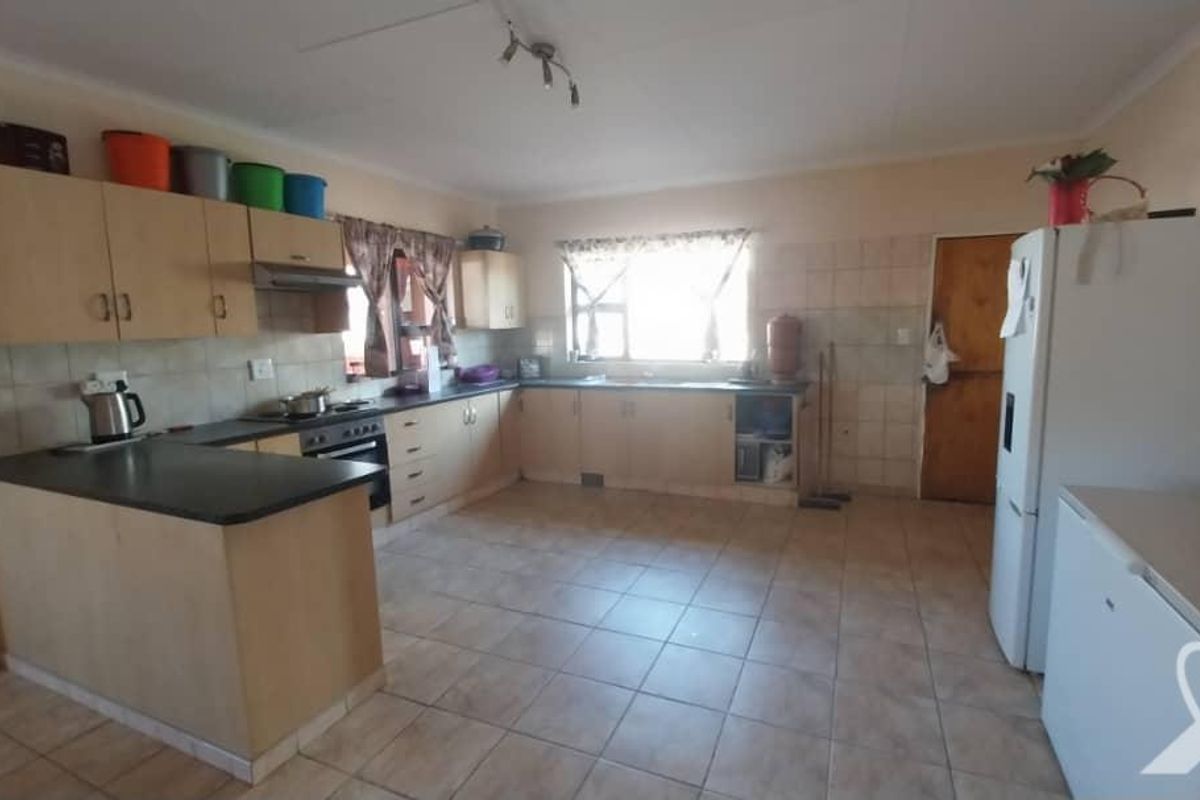 Well maintainced 3 Bedroom house for Sale - Photo 3