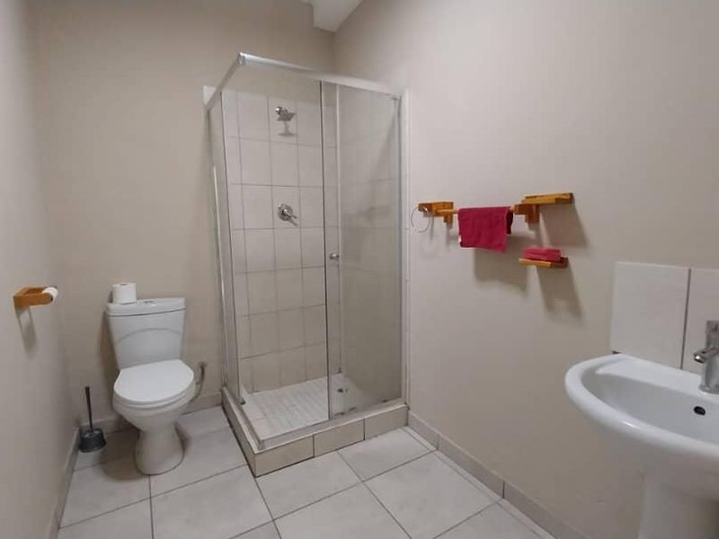 2 Bedroom Apartment for sale in Emmanual Court Okahandja - Photo 8