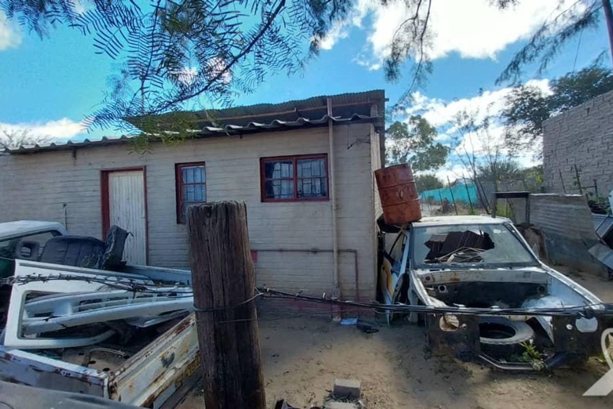 Well-maintained 2-bedroom home for sale in Nau-Aib, Okahandja - Photo 4