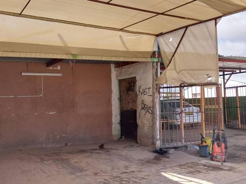 Well-maintained 2-bedroom home for sale in Nau-Aib, Okahandja - Photo 6