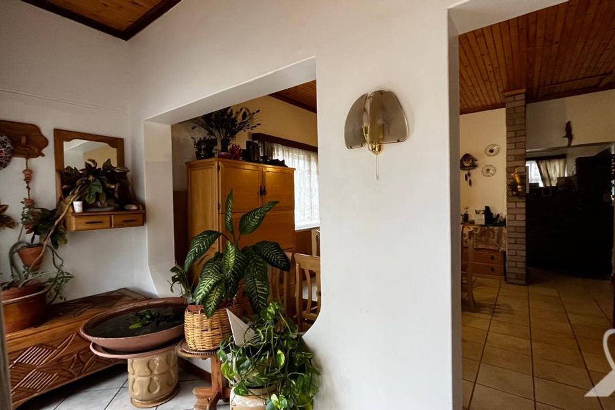 Lovely Family Home For Sale - Photo 5