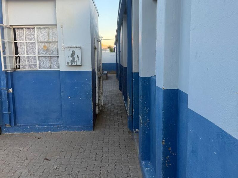 Prime Rental Investment – 9 Units, Katutura going on Auction - Photo 3