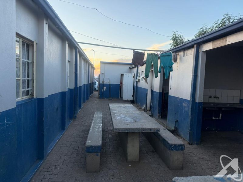 Prime Rental Investment – 9 Units, Katutura going on Auction - Photo 7