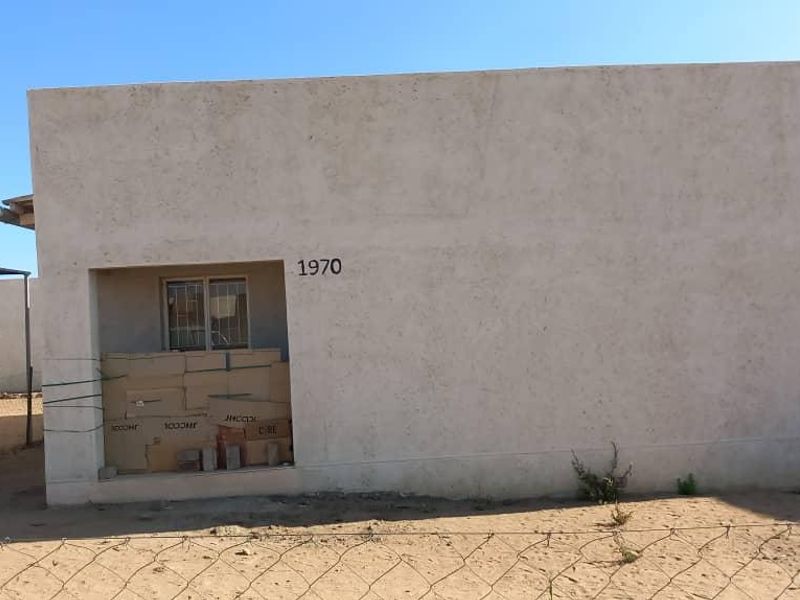 2 Bedroom house for sale in Okahandja ext 9 - Photo 4