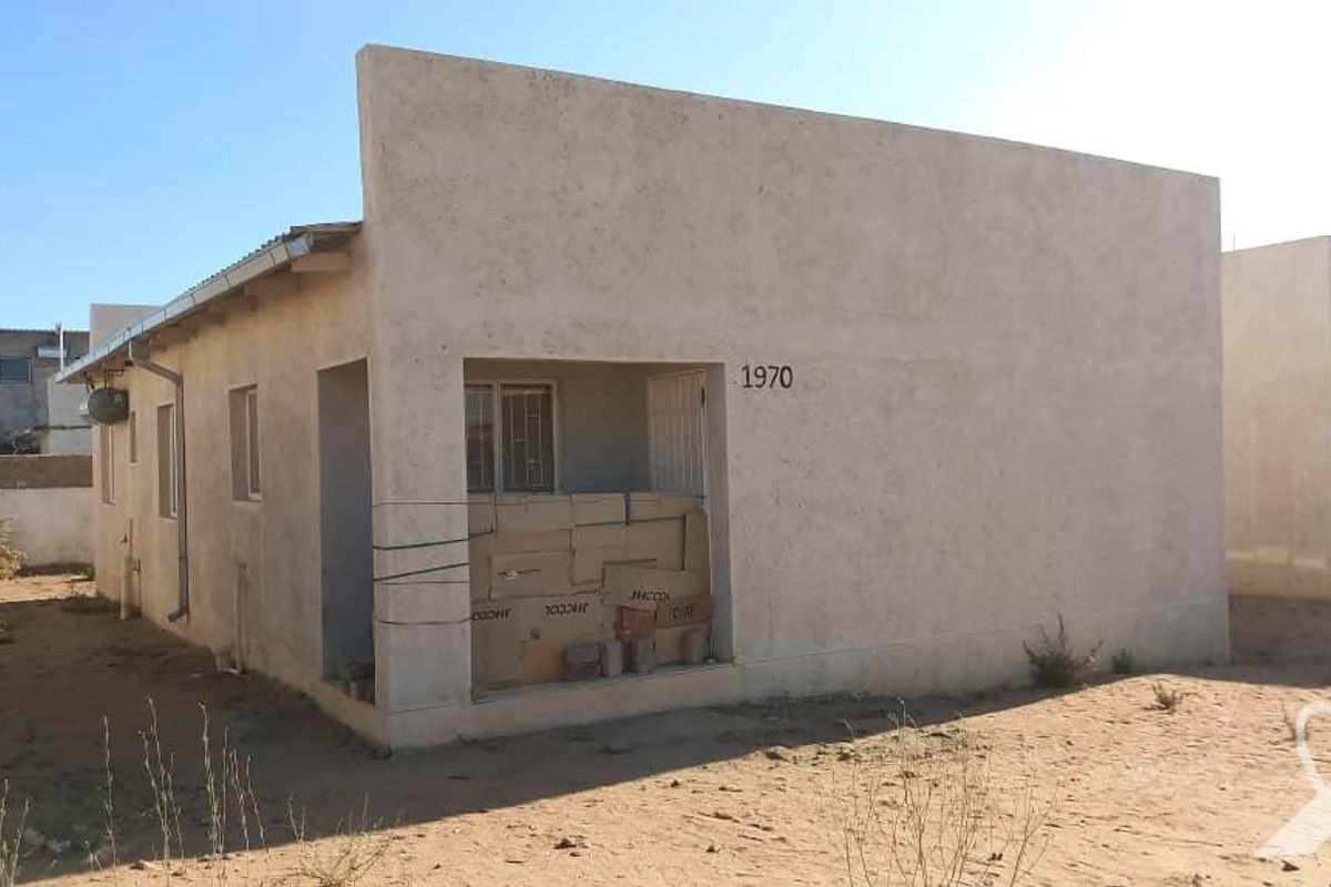 2 Bedroom house for sale in Okahandja ext 9 - Photo 2