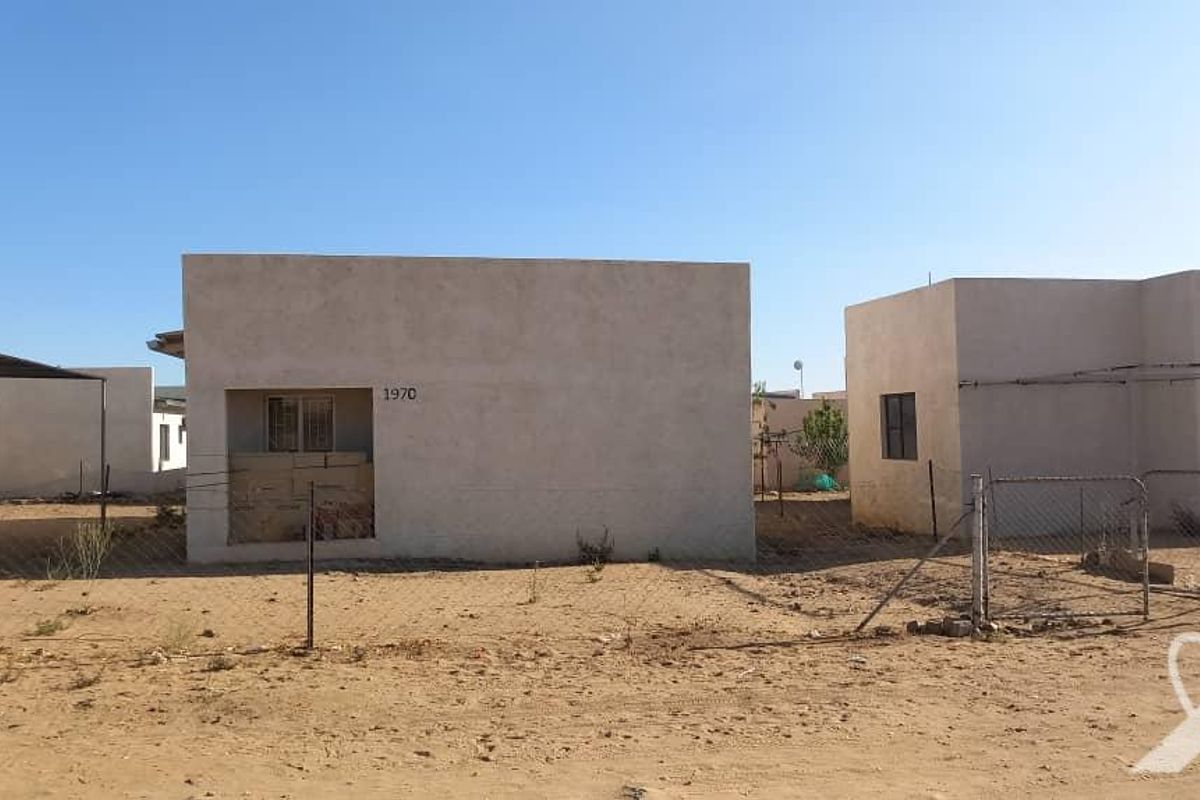 2 Bedroom house for sale in Okahandja ext 9 - Photo 3