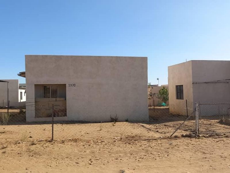 2 Bedroom house for sale in Okahandja ext 9 - Photo 3
