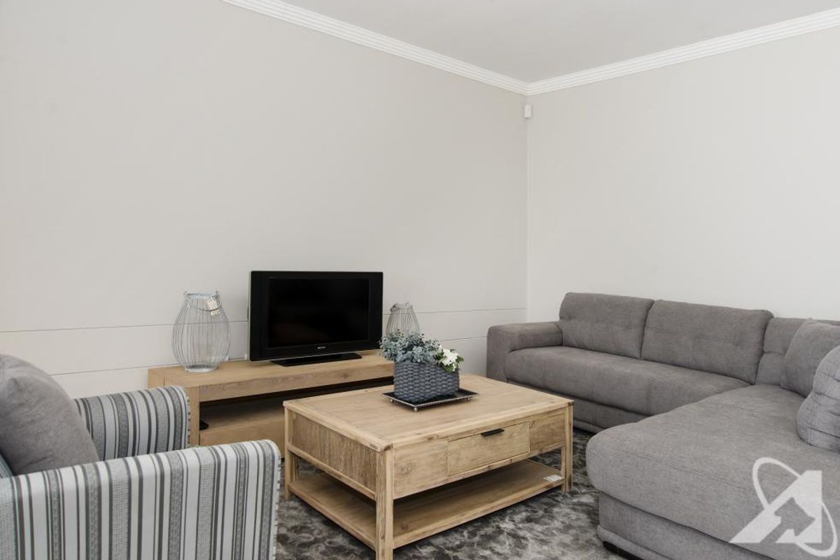 Erf 1954, Unit 30, Phase 2 - 2 Bedroom Apartment for sale in Engedi Complex, Pionierspark - Photo 2