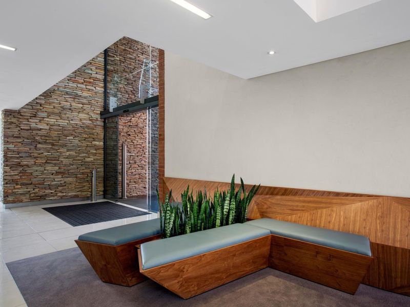 Golden Opportunity: Invest Today, Prosper Tomorrow - Office block FOR SALE in Irene - Photo 9