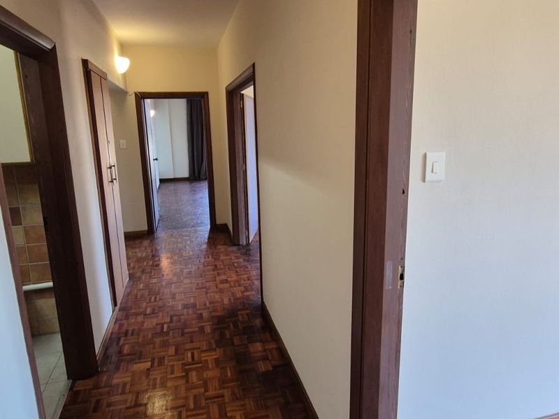 Spacious first floor apartment  - Photo 6