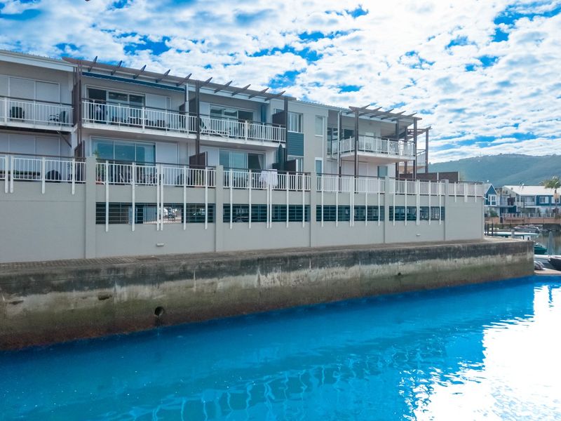 Modern Knysna Quay West Apartment with Sunset-Facing Balcony - Photo 5
