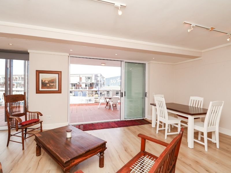 Modern Knysna Quay West Apartment with Sunset-Facing Balcony - Photo 9