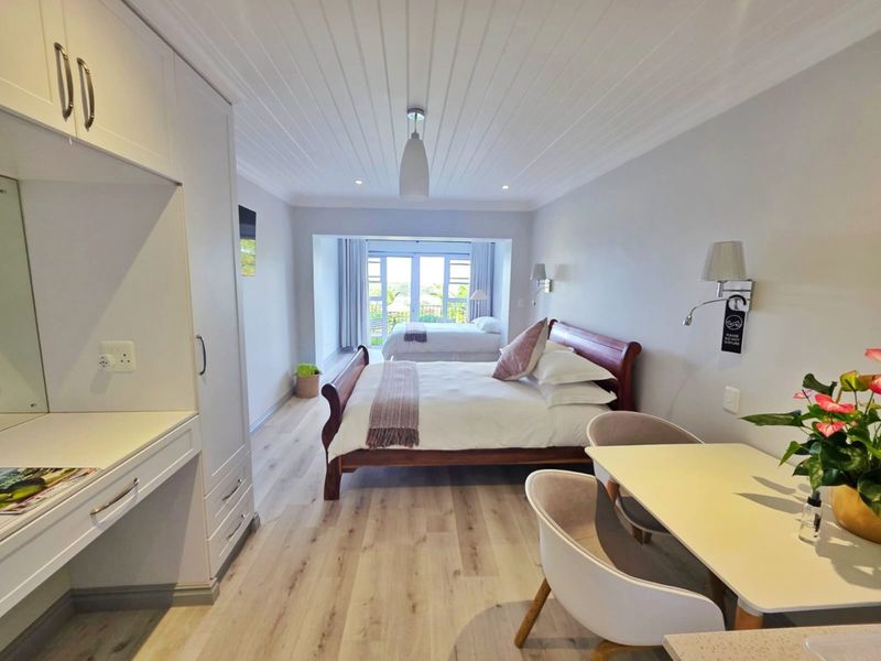 Guest House with Breathtaking Ocean Views – Wilderness - Photo 10