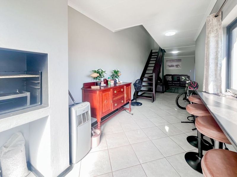 Neat and Practical 3-Bedroom Home - Photo 2