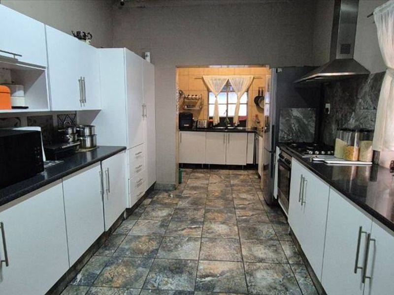 Ideal for Growing Families - Photo 3