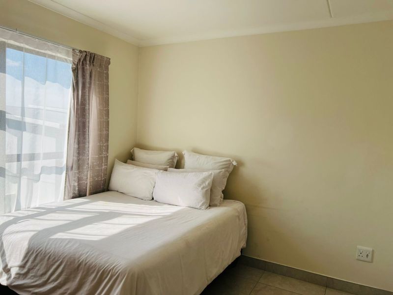 1 Bed 1 Bath Apartment - Photo 7