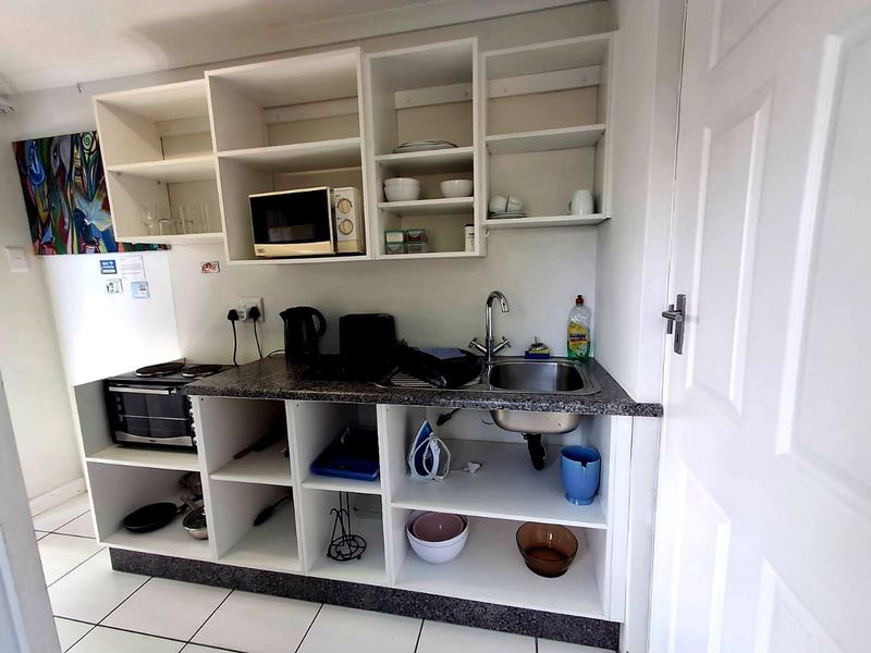 7 Bedroom Bed and Breakfast for sale in Baysville - Photo 10