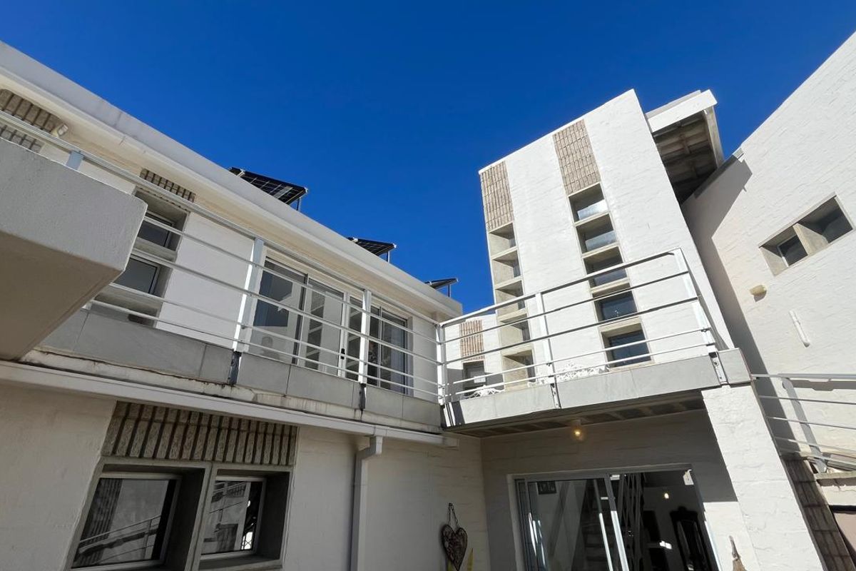 Versatile Double-Story Home with Solar Power Flatlet Potential and Dual Plot Access - Photo 4