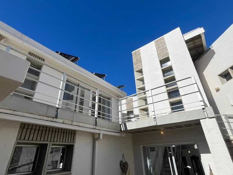 Versatile Double-Story Home with Solar Power Flatlet Potential and Dual Plot Access - Photo 4