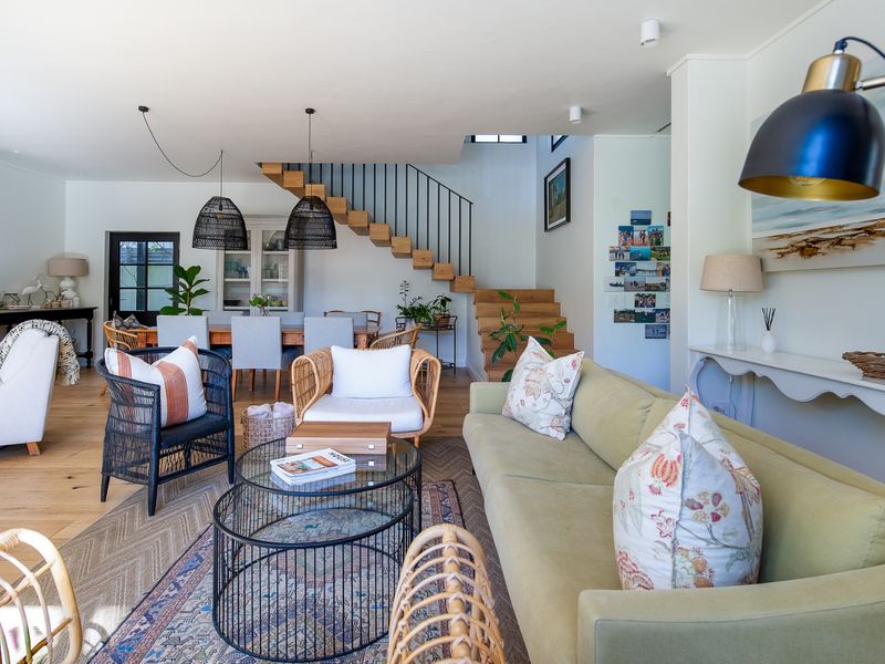 Modern & Masterful design on Leisure Isle - Photo 8