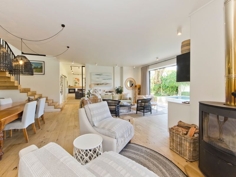 Modern & Masterful design on Leisure Isle - Photo 9