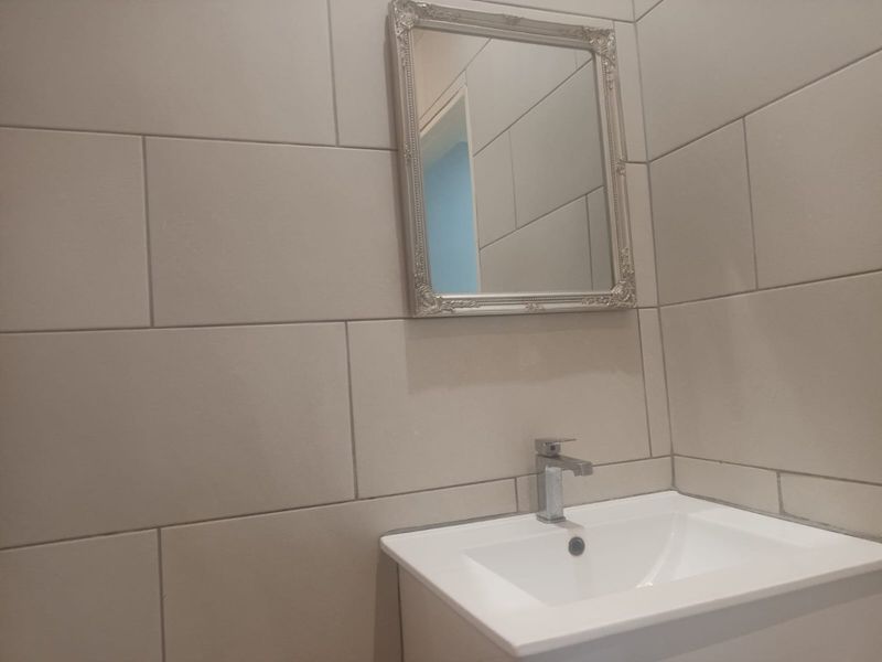 House For Sale in Spruit View - Photo 10