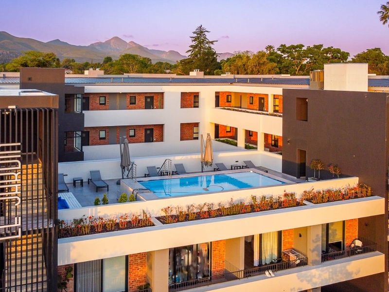 2-Bedroom Apartment – Investment Opportunity with Excellent Rental Returns - Photo 3