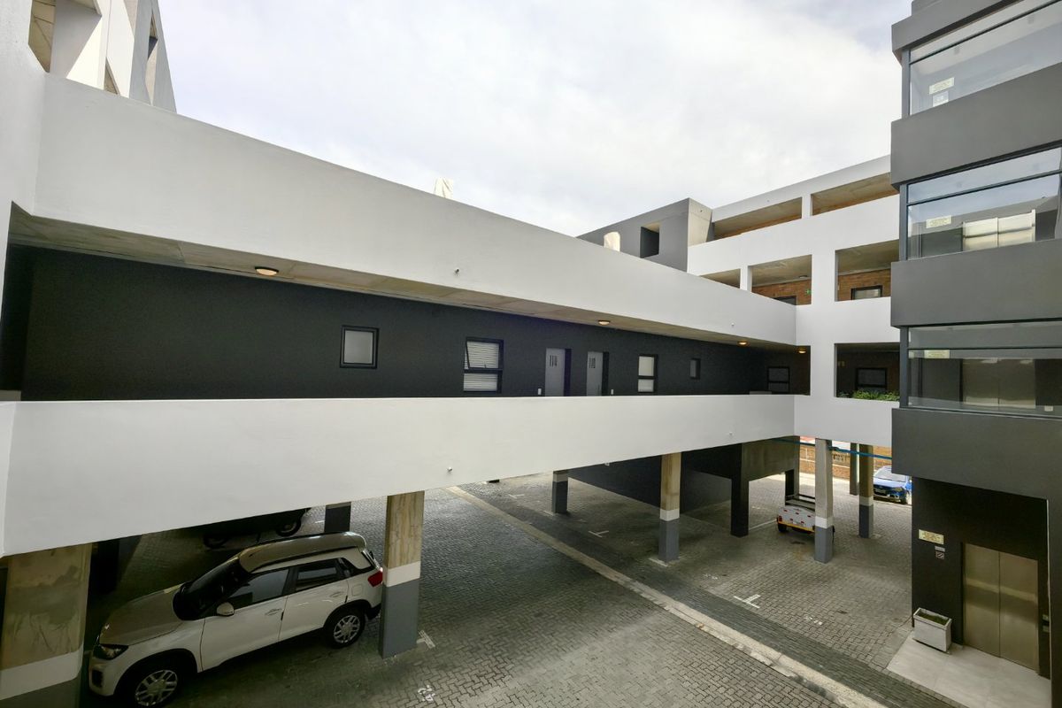 2-Bedroom Apartment – Investment Opportunity with Excellent Rental Returns - Photo 4