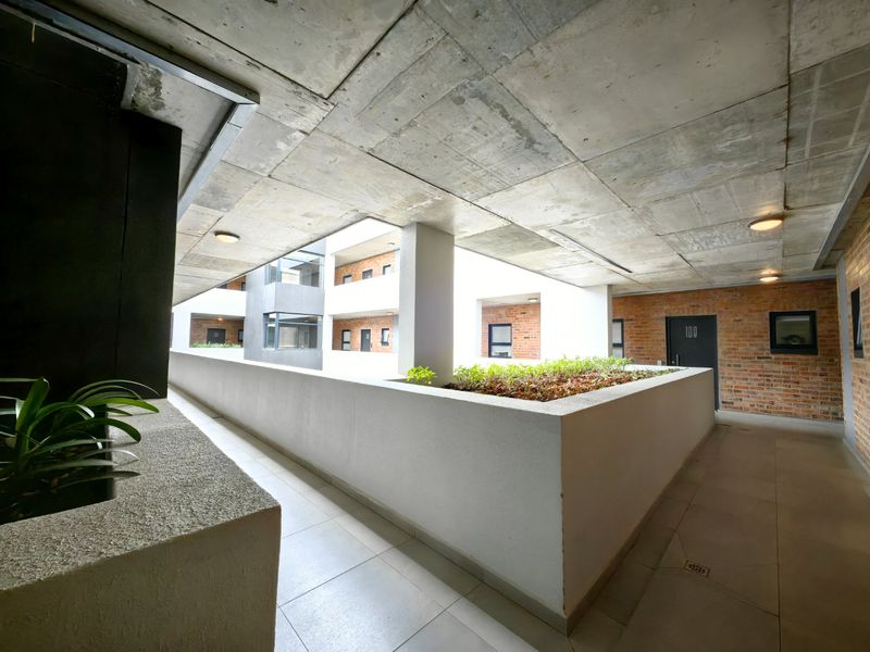 2-Bedroom Apartment – Investment Opportunity with Excellent Rental Returns - Photo 6