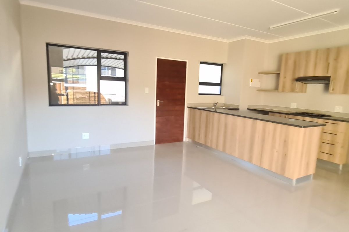 Modern 2-Bedroom Apartment for Sale in Erasmia - Photo 5