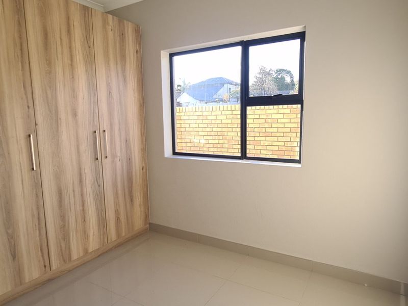 Modern 2-Bedroom Apartment for Sale in Erasmia - Photo 7