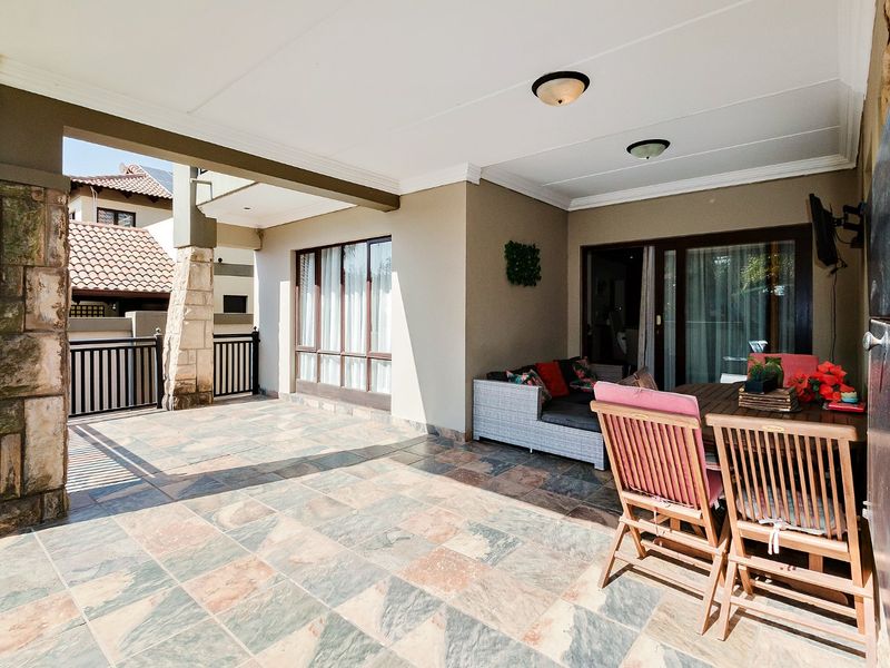 Exquisite 4-Bed Balinese-Style Home with Pool, Balcony and Solar Backup in Bali on Glen Security Estate - Photo 4