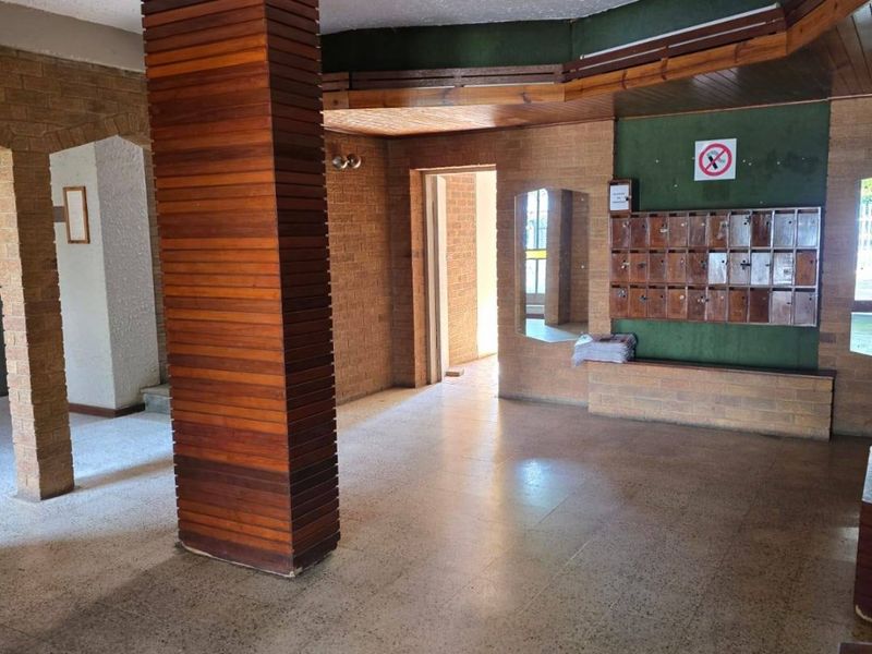 Apartment For Sale in Moregloed - Photo 4