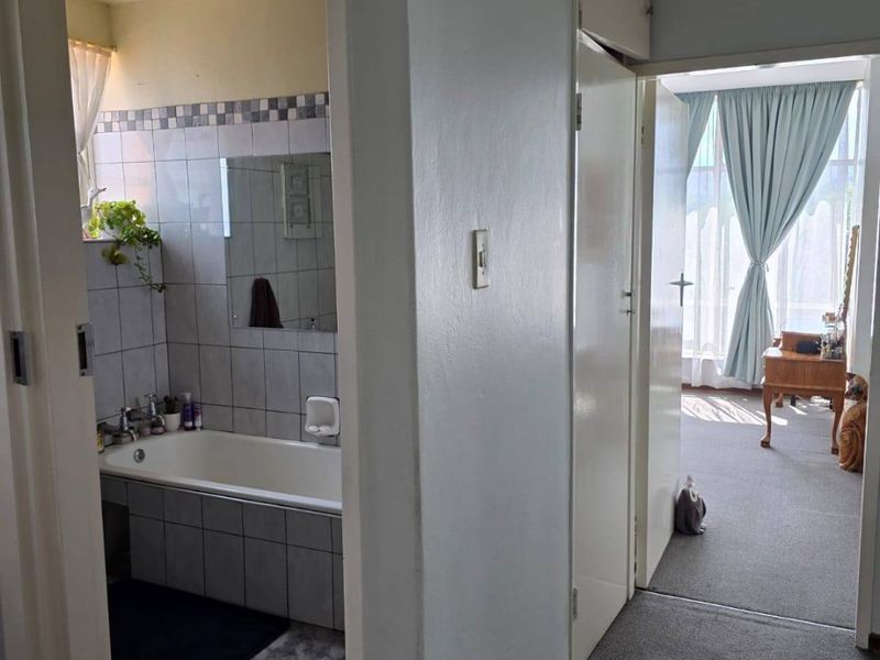 Apartment For Sale in Moregloed - Photo 8