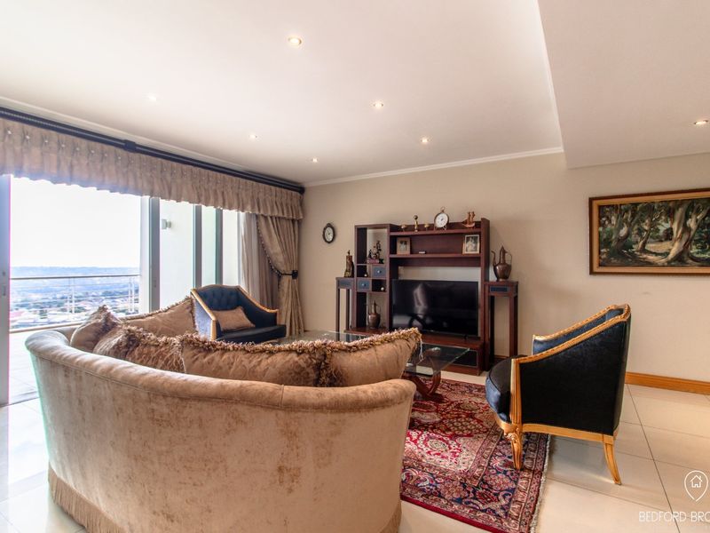 Exquisite 3-Bedroom Apartment in Prime Morningside, Sandton - Photo 2