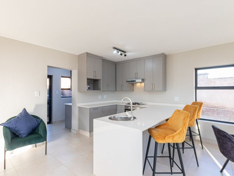 Townhouse For Sale in Avianto Estate - Photo 9