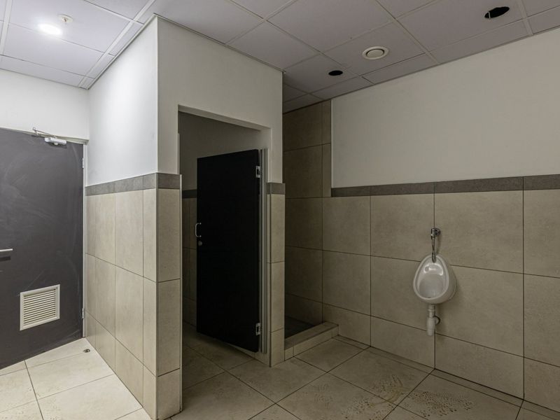 Industrial To Rent in Avianto Estate - Photo 3