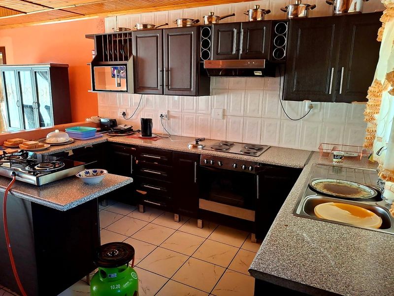 5 Bedroom House for Sale in Mdantsane - Photo 3