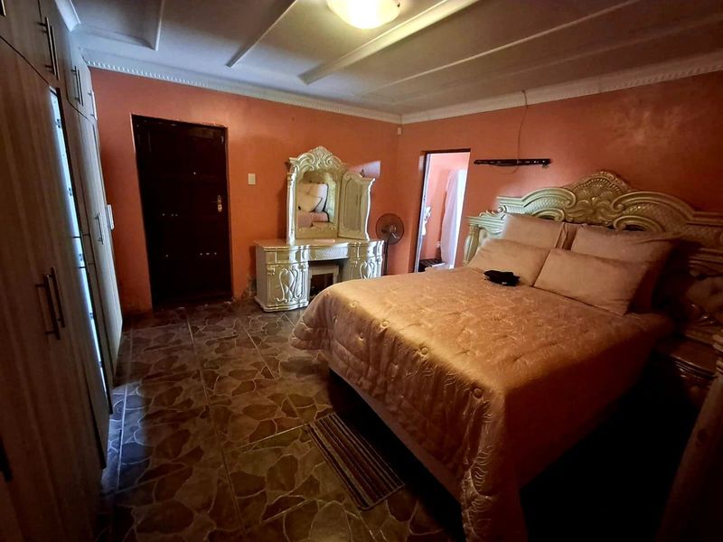 5 Bedroom House for Sale in Mdantsane - Photo 6