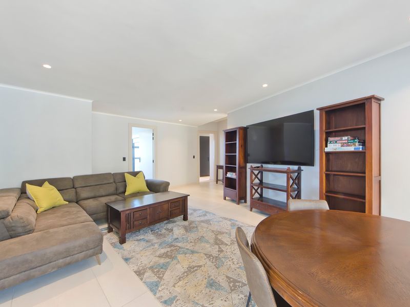 Spacious Home with Expansive Views - Photo 9