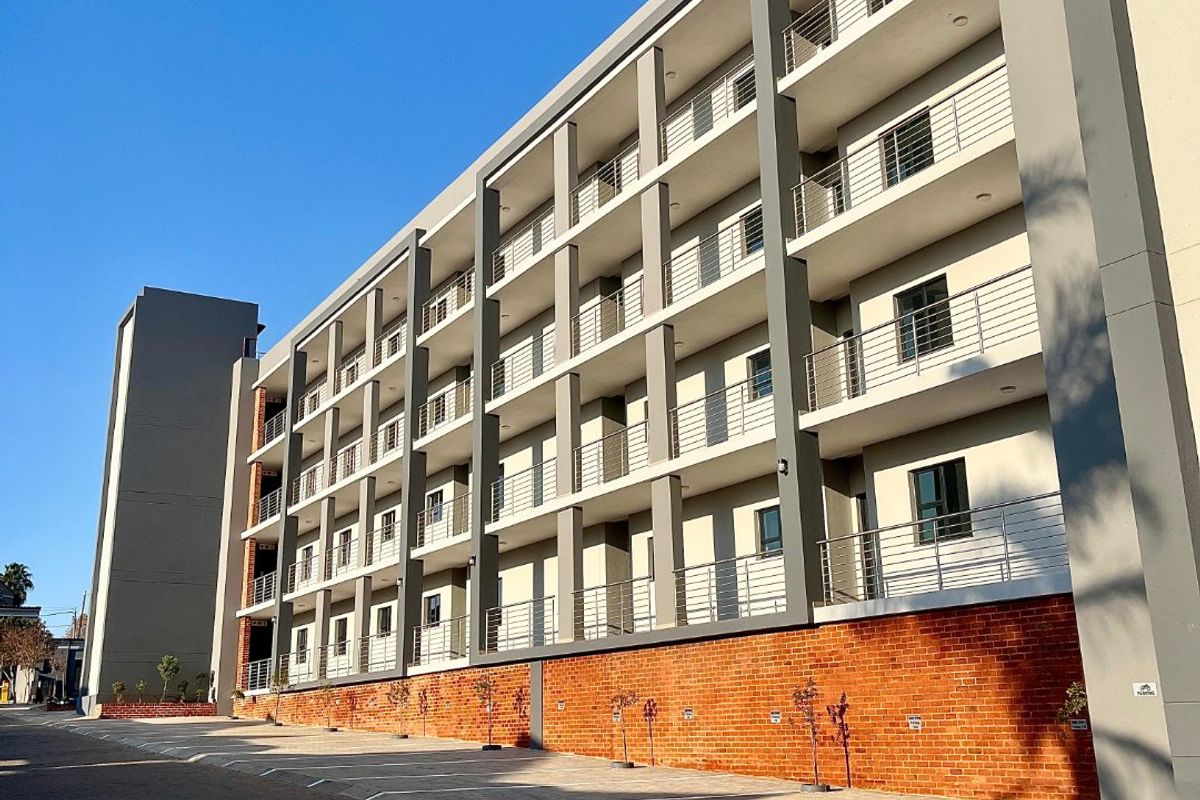 Modern Living in the Heart of Centurion - Photo 2