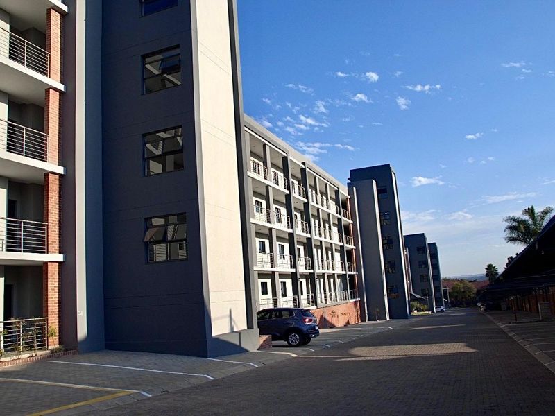 Modern Living in the Heart of Centurion - Photo 4