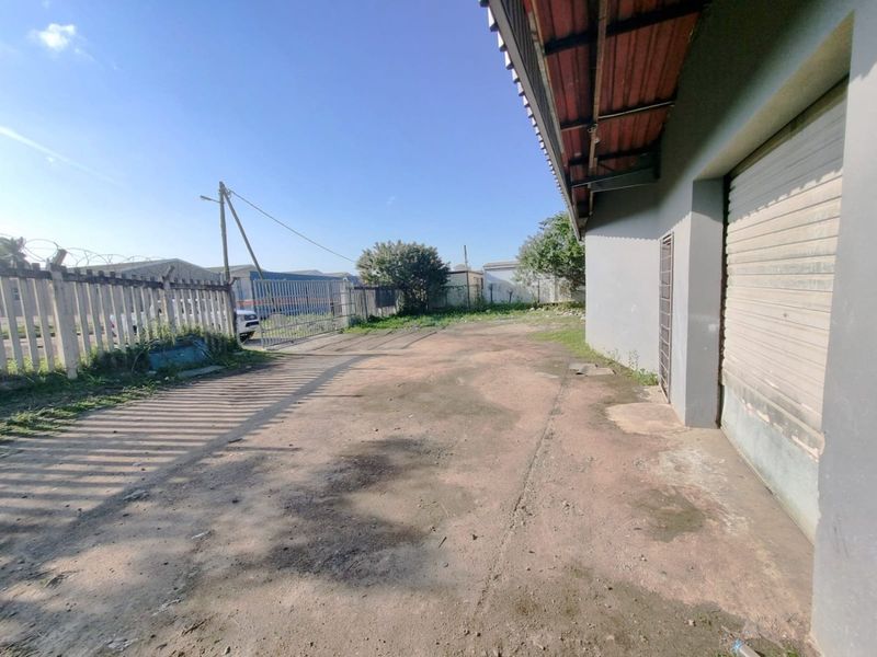 LIGHT INDUSTRIAL PROPERTY TO LET IN STANGER INDUSTRIAL AREA, STANGER, KZN - Photo 2