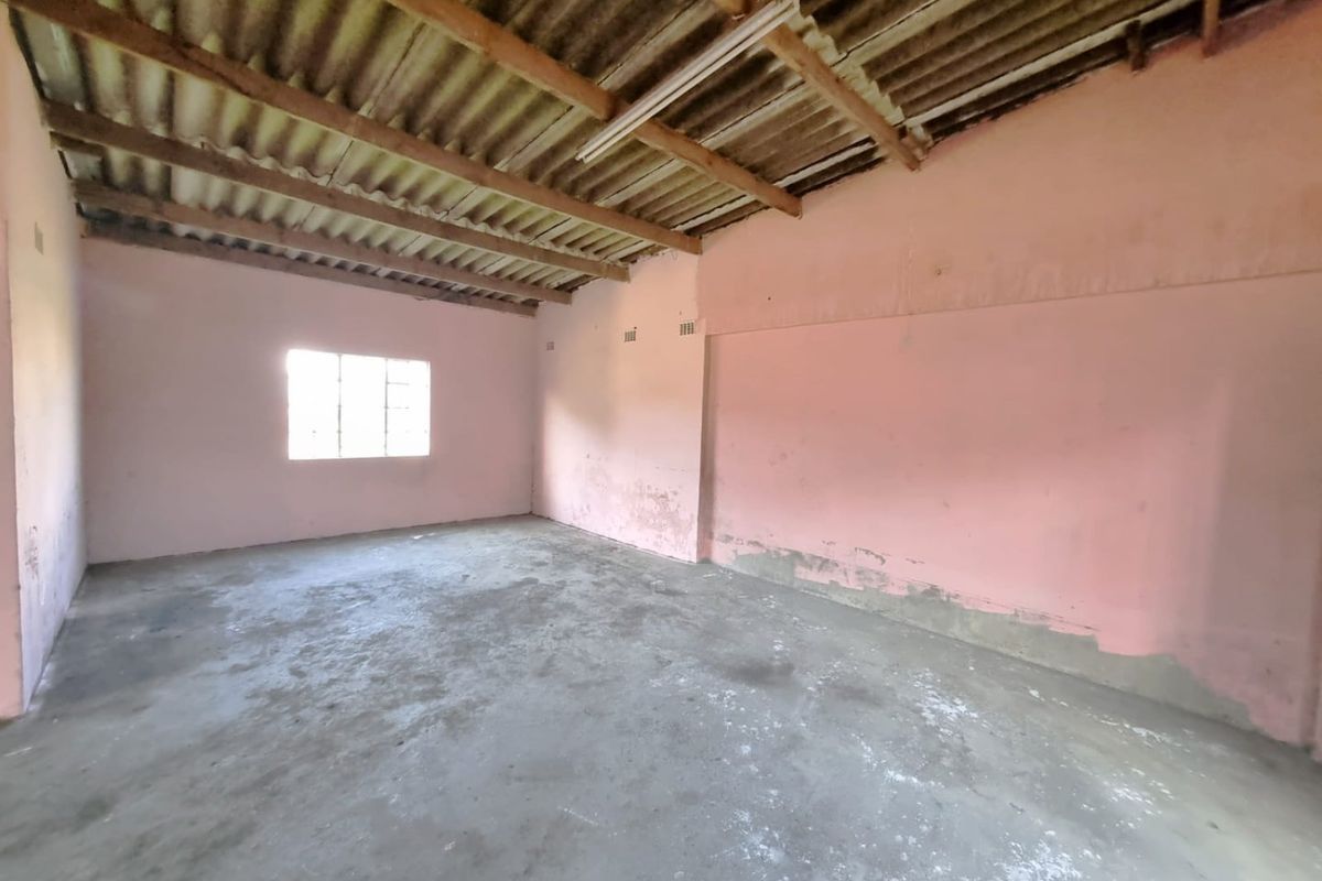 LIGHT INDUSTRIAL PROPERTY TO LET IN STANGER INDUSTRIAL AREA, STANGER, KZN - Photo 4