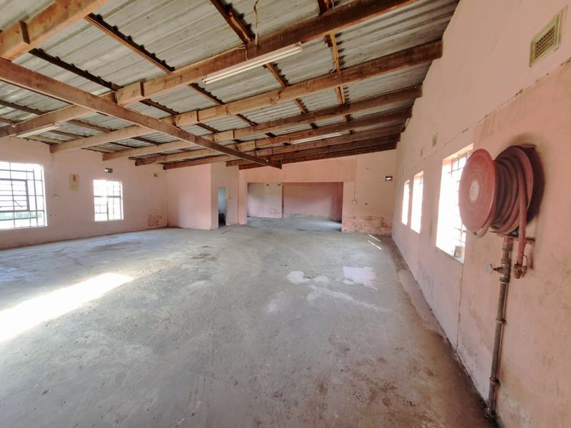 LIGHT INDUSTRIAL PROPERTY TO LET IN STANGER INDUSTRIAL AREA, STANGER, KZN - Photo 3