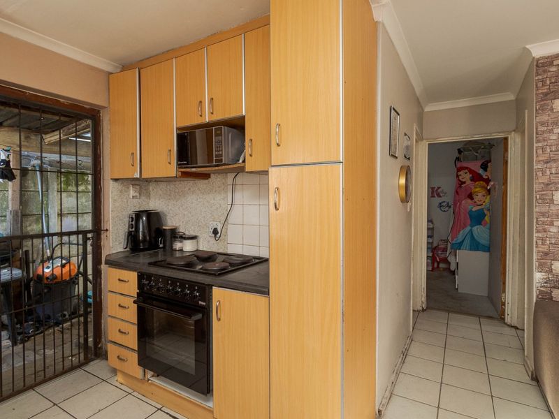 Charming 2-Bedroom Home with Extra Flatlet – Hindle Park, Blue Downs - Photo 6