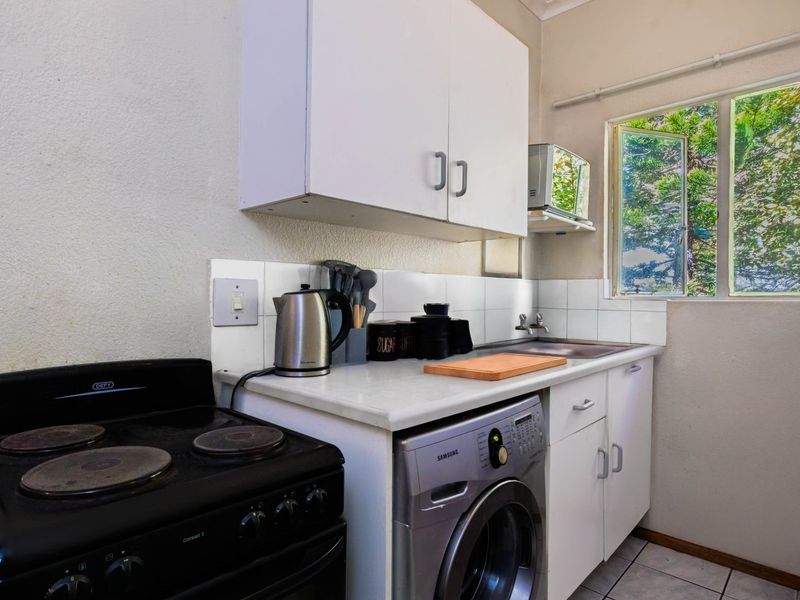 Lock Up & Go or Pefect Starter Unit!  - Photo 5