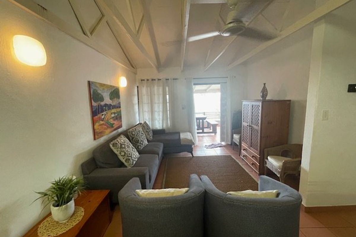 Spacious 3 Bedroom Unit in Secure Complex Opposite Port Edward Golf Course – A Perfect Coastal Retreat! - Photo 2