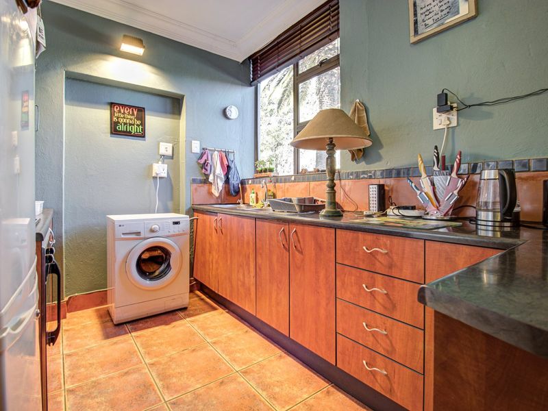 Under offer this beautiful 6 bedroom property situated in Bedfordview Ext 43. Let me do the same for you - Photo 6