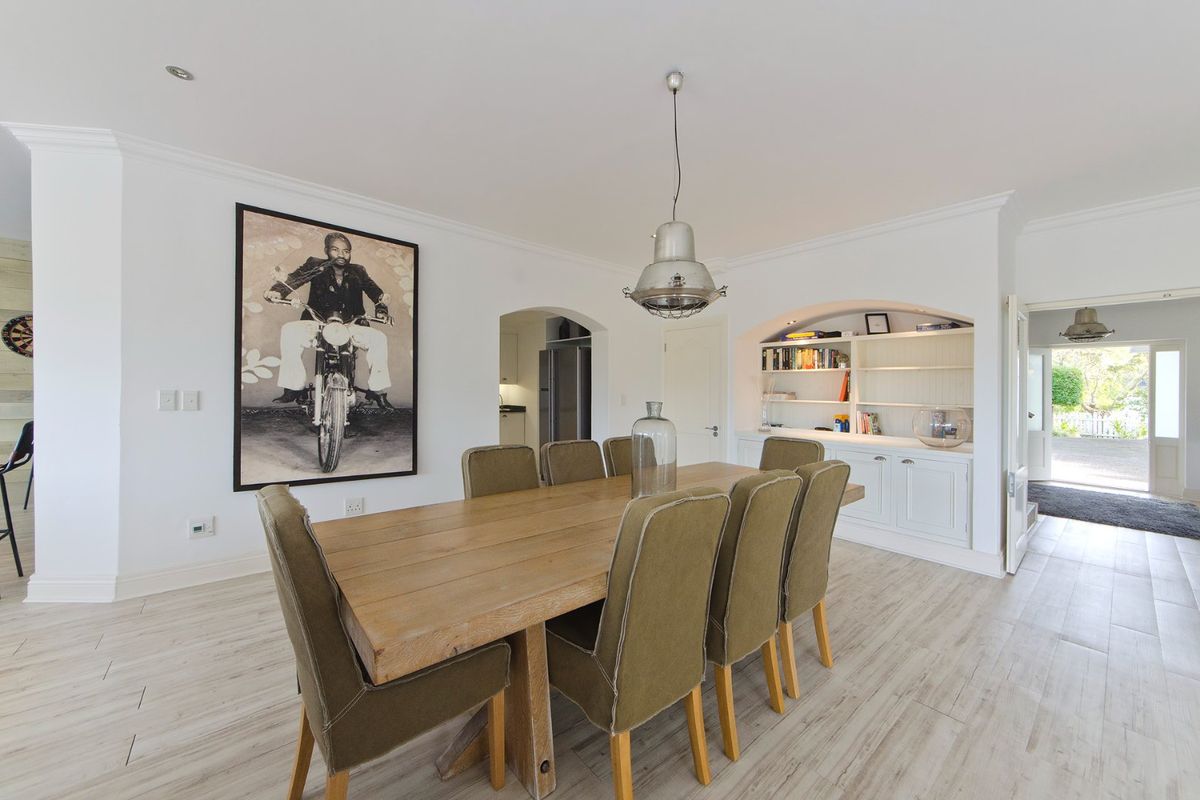 Waterfront Home with Canal and Lagoon Views on Thesen Islands - Photo 3